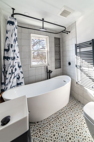 Bathtub Renovation in Fishers